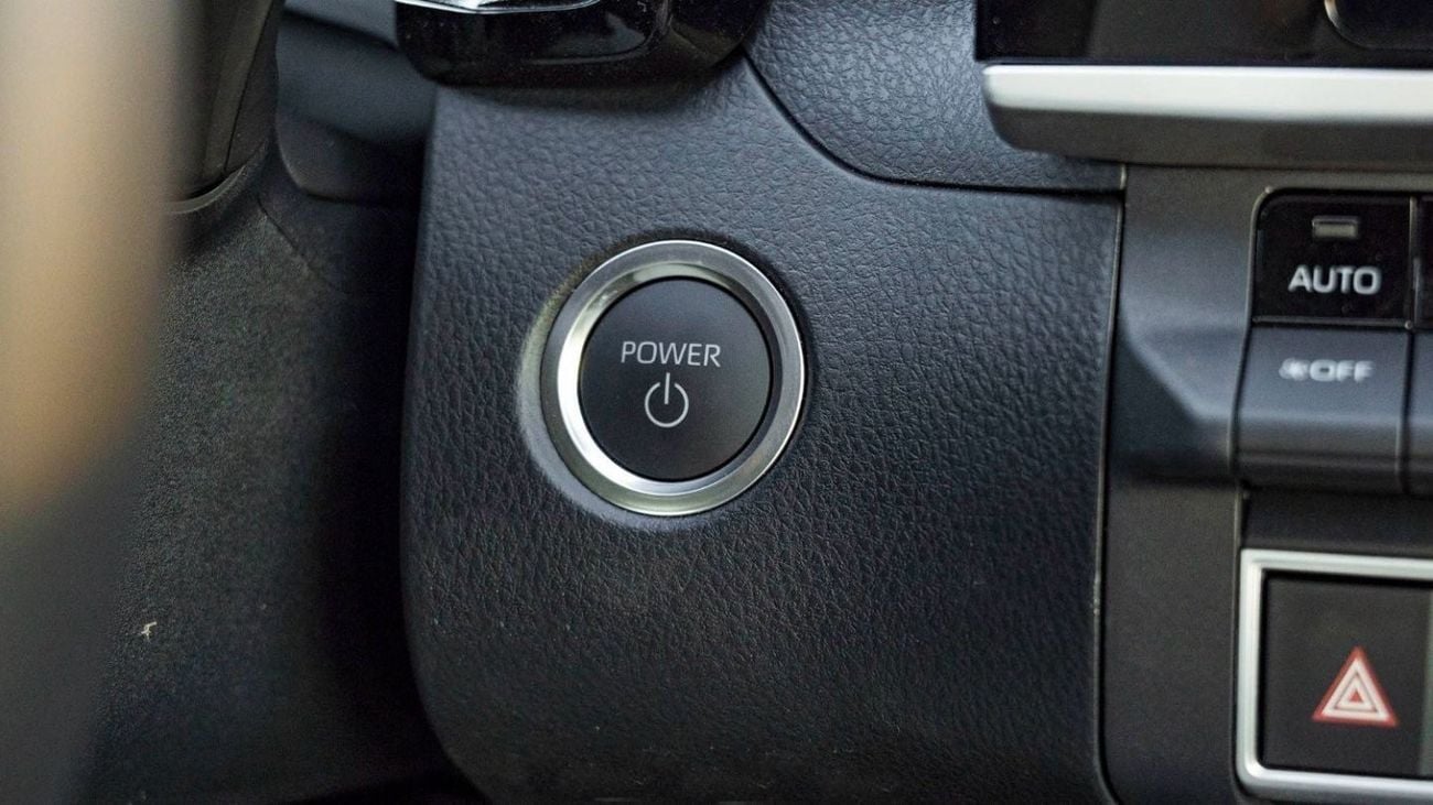 تويوتا كامري 2025 Toyota Camry LE 2.5L Hybrid panorama full option