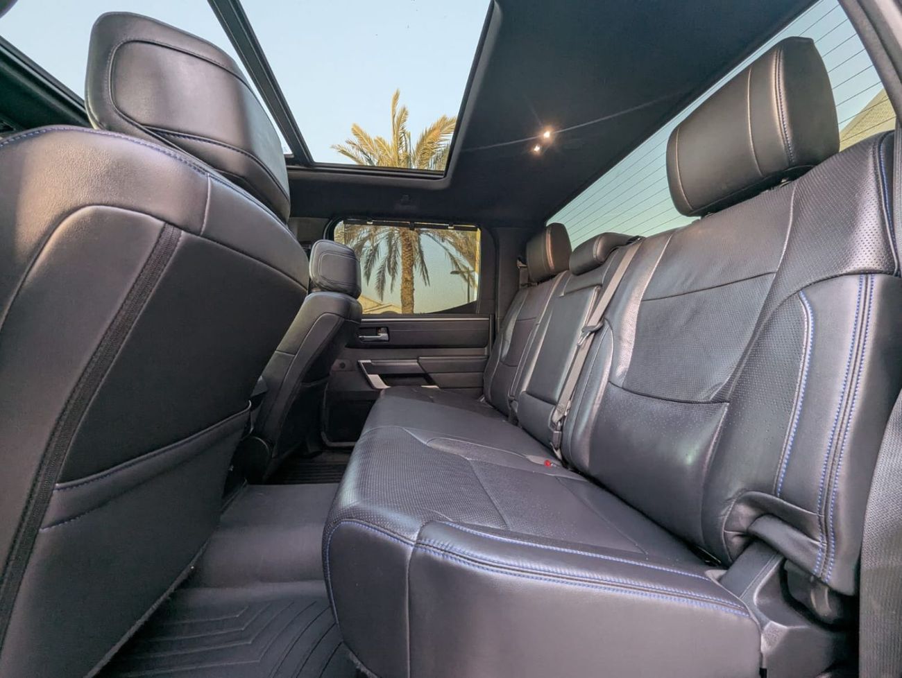 Toyota Tundra Toyota tundra 2023 LHD grey colour