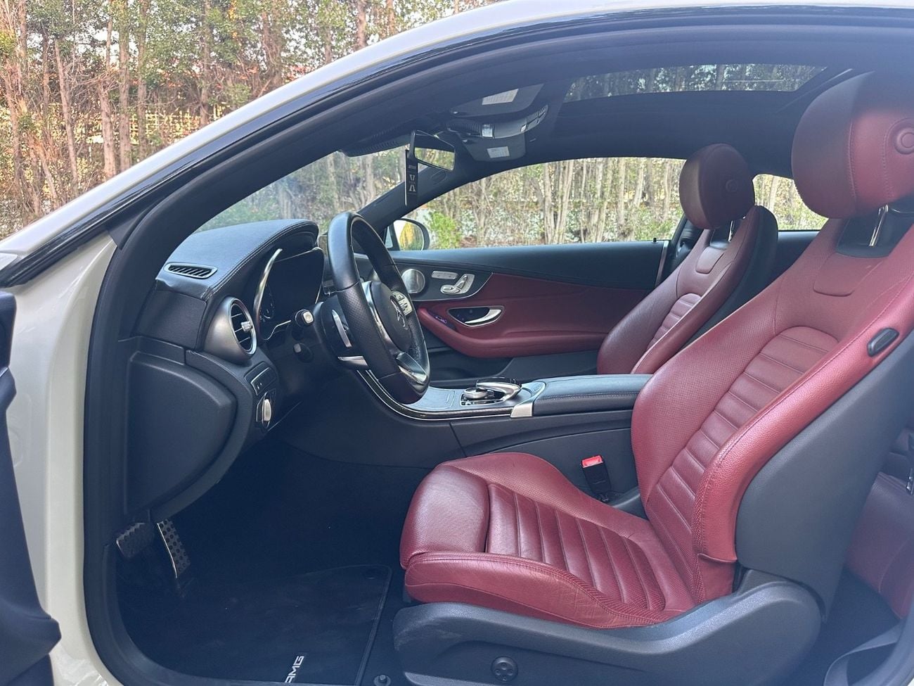 Mercedes Benz C300 STD (NON GCC) Exquisite 2022 Coupe | 2.0L Inline-4 Turbocharged Engine | 255 Horsepower | Perfect Co