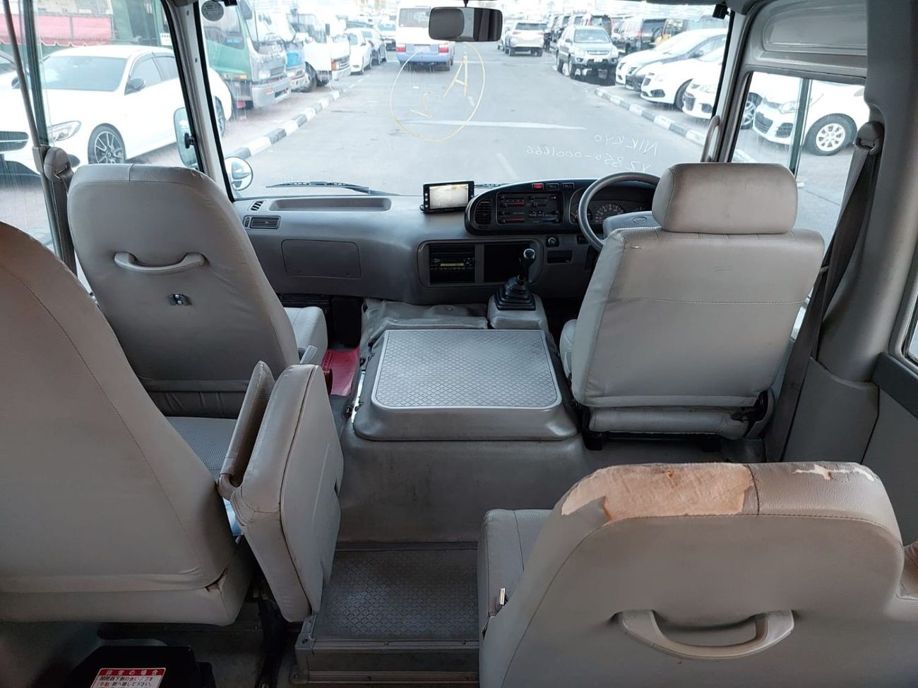 Hino Liesse II HINO LIESSE II BUS RIGHT HAND DRIVE(PM01666)