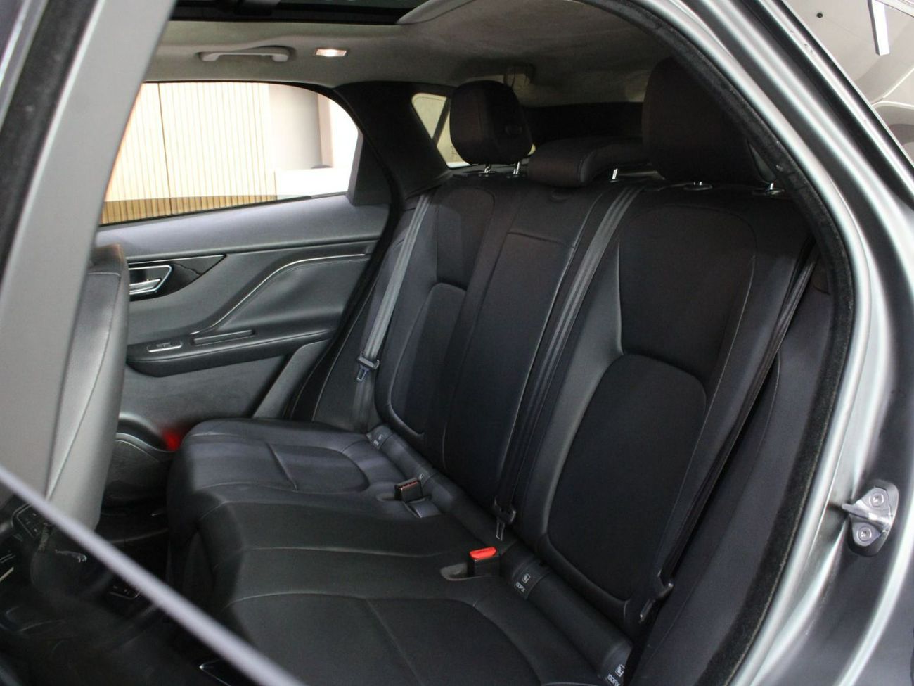 Jaguar F Pace Jaguar F-Pace 25T