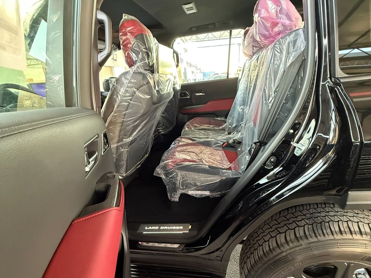 Toyota Land Cruiser 2026 TOYOTA LAND CRUISER GR SPORT 3.5 TWIN TURBO **EXPORT ONLY**التصدير فقط خارج الخليج***