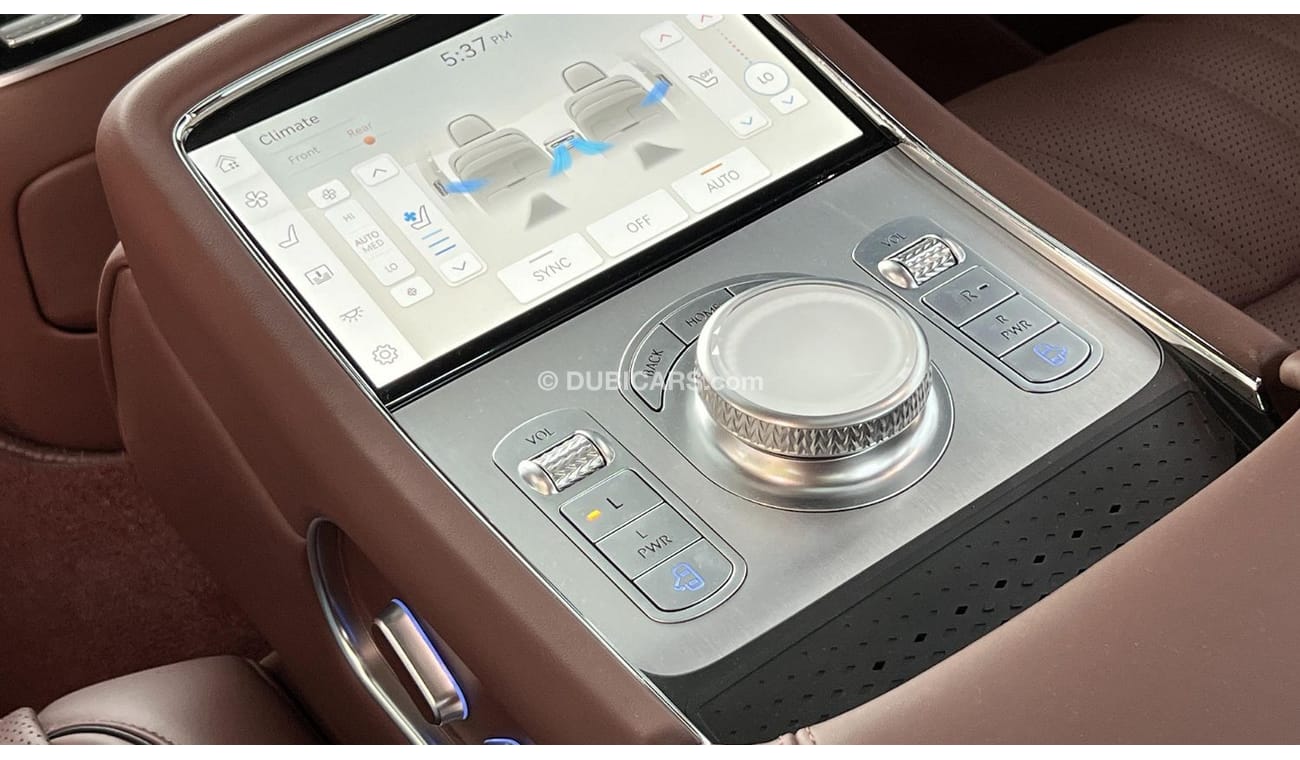 Genesis G90 Royal AWD Matte Makalu Grey 3.5L V6