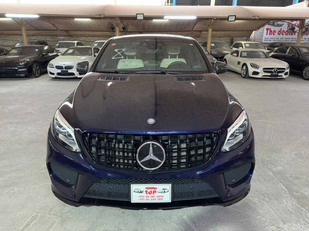 مرسيدس بنز GLE 43 AMG Coupe 3.0L MERCEDES GLE 43 AMG COUPE 2017 | CAVANSITE BLUE PAINT | DESIGNO PACKAGE | CARBON INTERIOR
