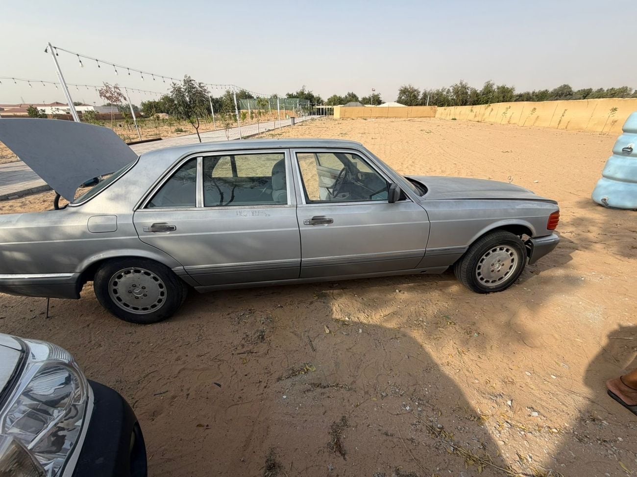مرسيدس بنز 500 SEL
