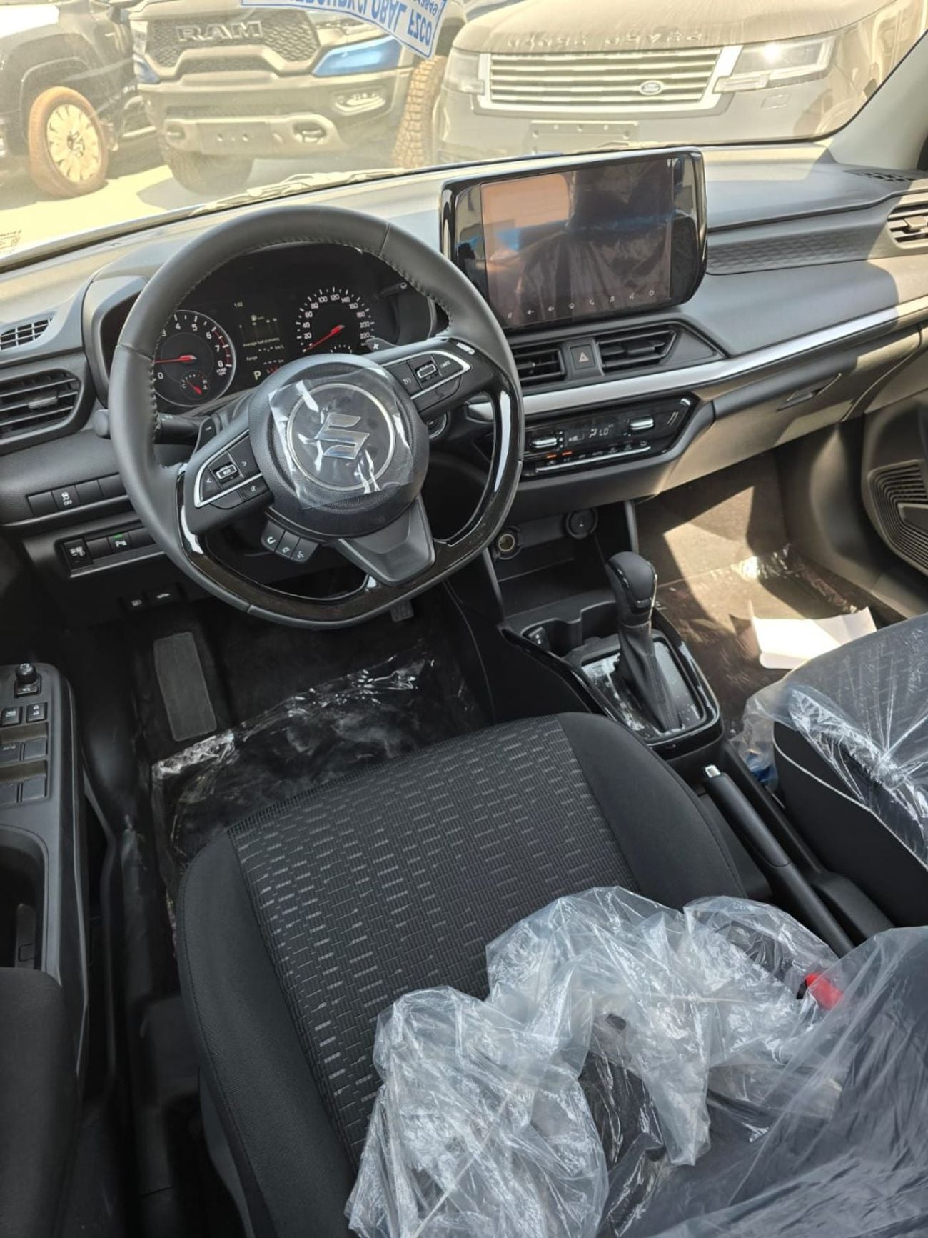 Suzuki Swift Suzuki Swift GLX, 2026 model, 1.2 liter, Two Tone