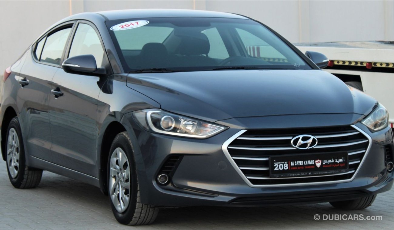 Hyundai Elantra Hyundai Elantra 2017, GCC, in excellent condition, without accidents, very clean from inside and out