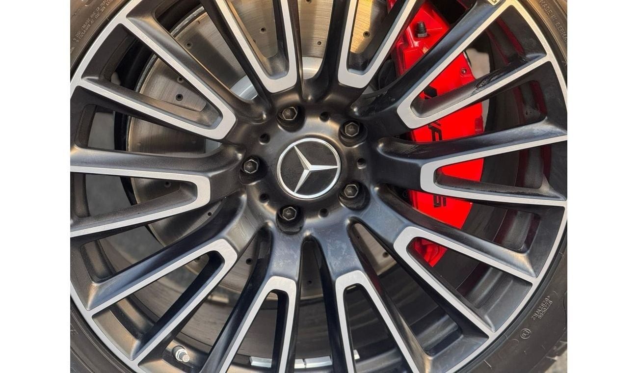 مرسيدس بنز G 63 AMG GCC SPEC UNDER WARRANTY AND SERVICE CONTRACT