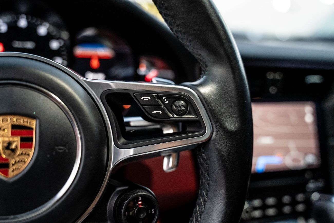 بورش 911 Carrera 3.0L (444 HP) Coupe