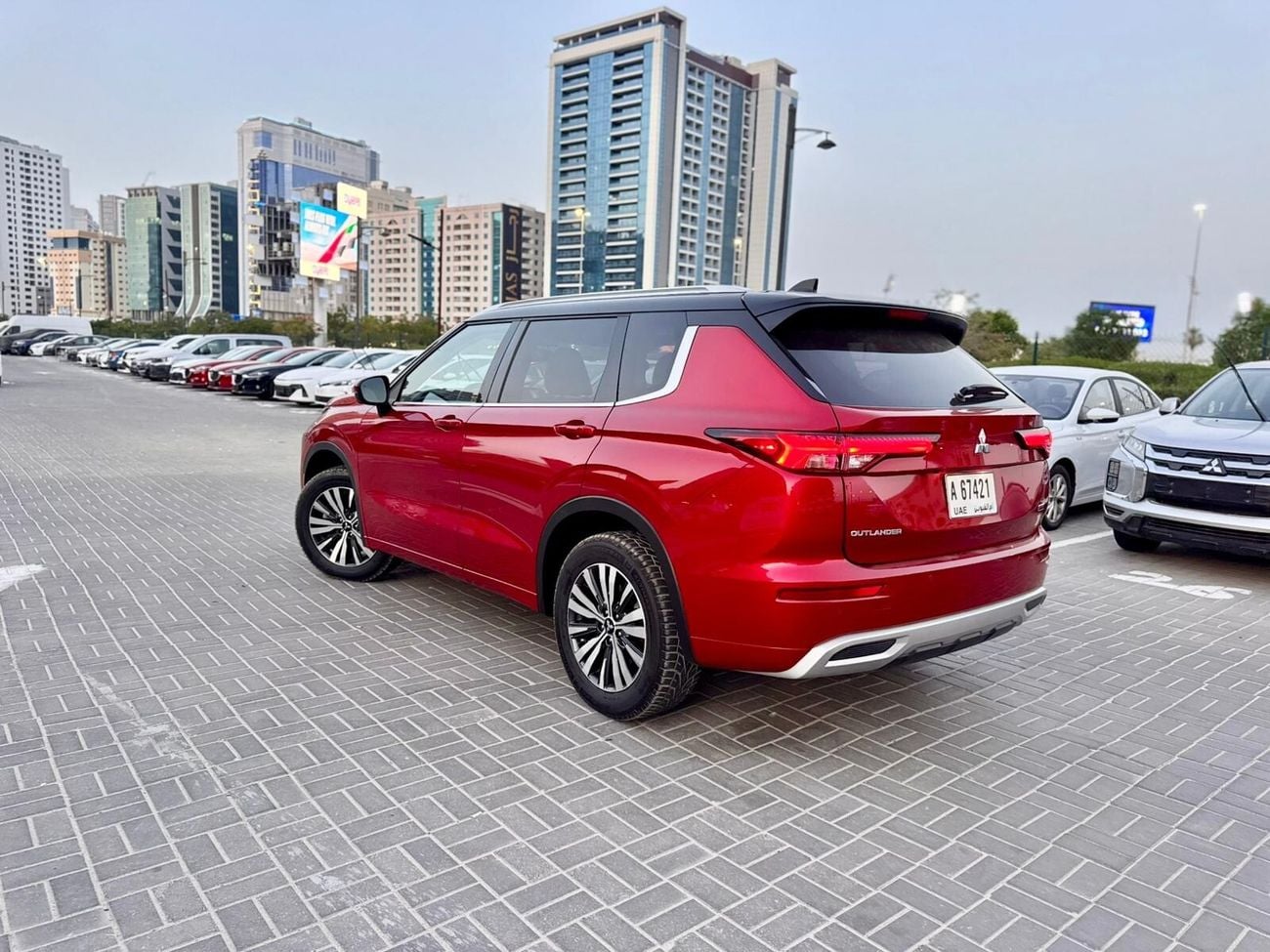 Mitsubishi Outlander GT PREMIUM LAUNCH EDITION