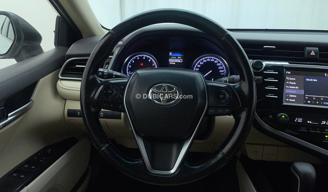 Toyota Camry GLE 2.5 | Zero Down Payment | Free Home Test Drive