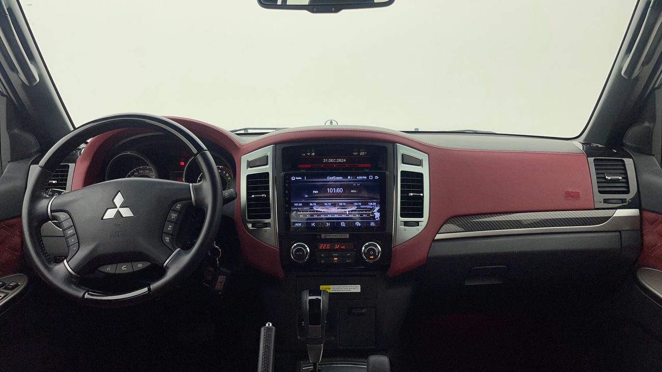 ميتسوبيشي باجيرو GLS HIGHLINE SIGNATURE EDITION 3.8 | بدون دفعة مقدمة | اختبار القيادة في المنزل