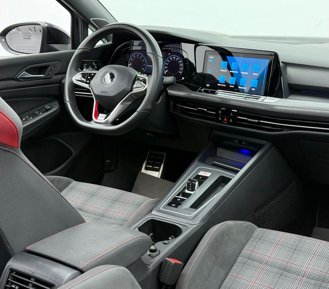 Volkswagen Golf GTI Sport 2.0T 2021 Volkswagen Golf GTI, Service History, Excellent Condition, GCC