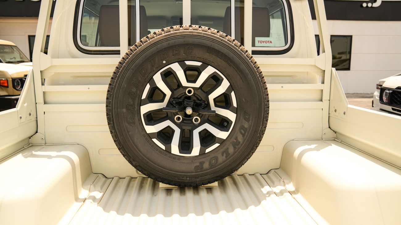 Toyota Land Cruiser Pick Up
