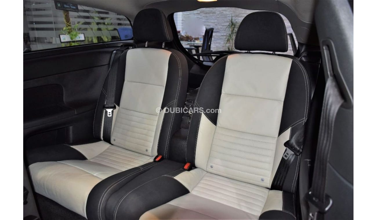 Volvo C30 VERY LOW MILEAGE ONLY 78,000 KM! ( FULL SERVICE HISTORY ) Volvo C30 R-Design 2009 Model!! in Silver 