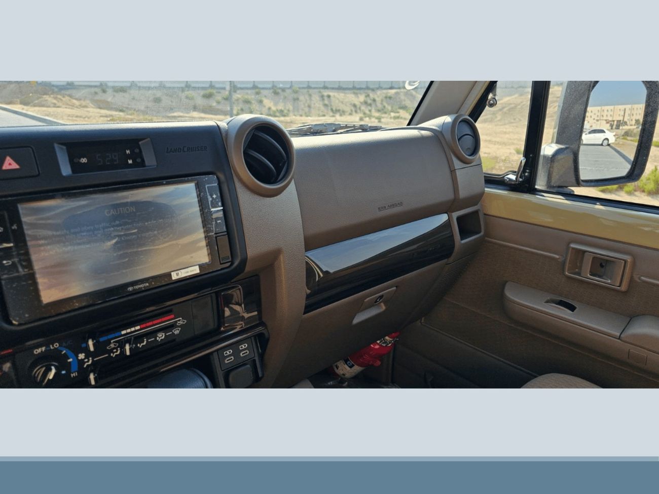 Toyota Land Cruiser 70