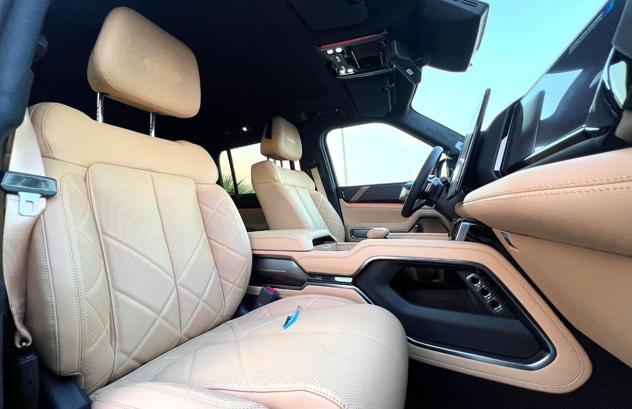 بي واي دي ليوبارد 8 Smart and Brave Flagship Edition (6 Seats)