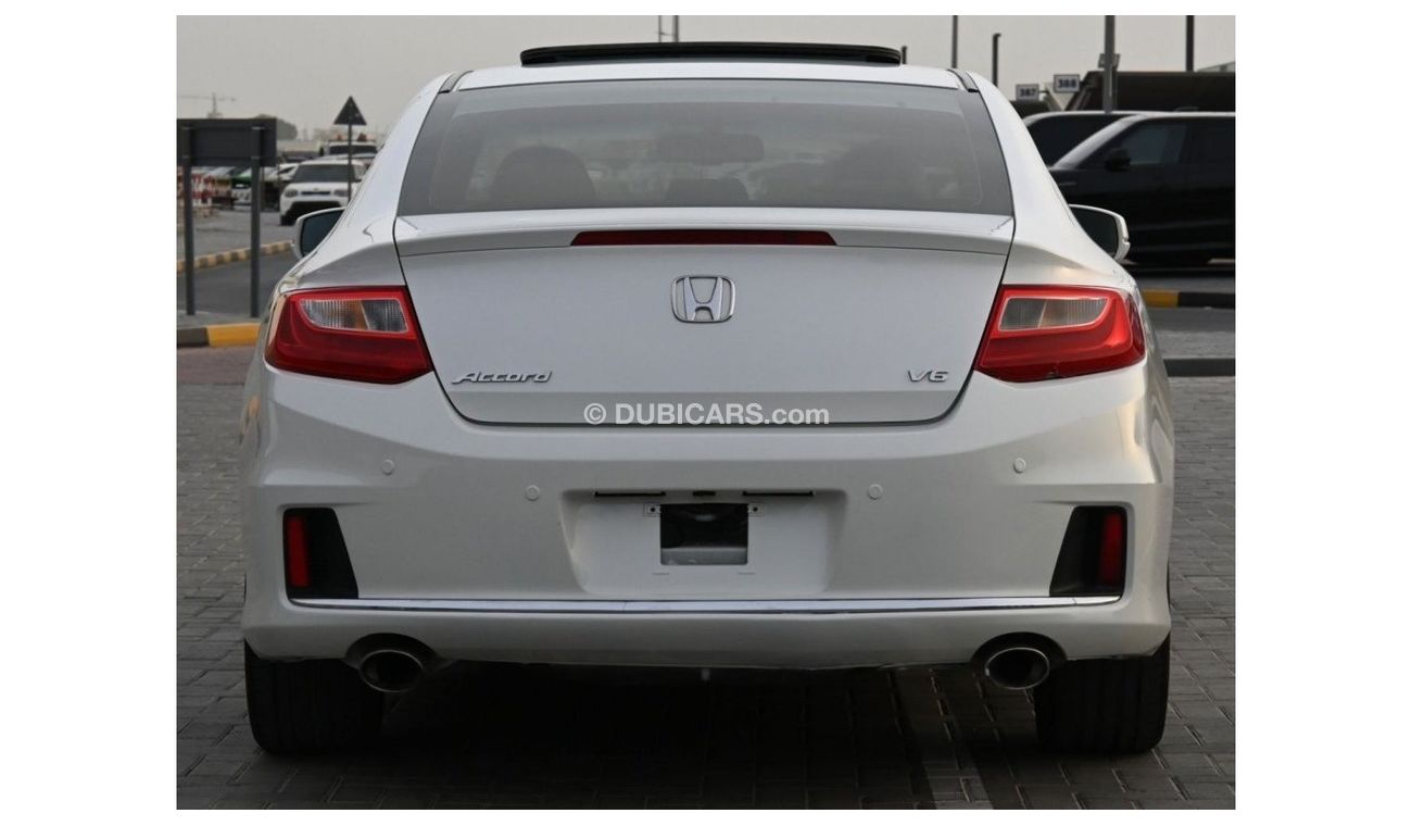 هوندا أكورد كوبيه 2015 خليجي بحالة ممتازة بدون حوادث