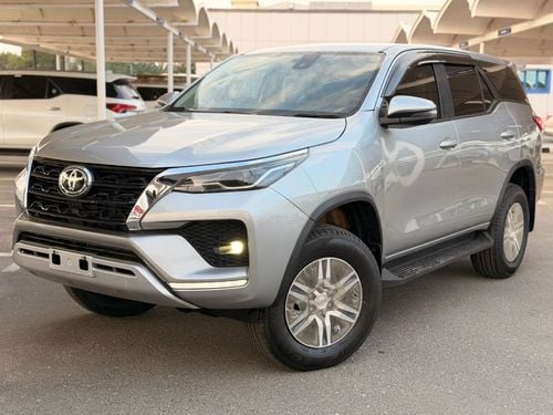 تويوتا فورتونر VX2 4X4 Diesel 2.8L