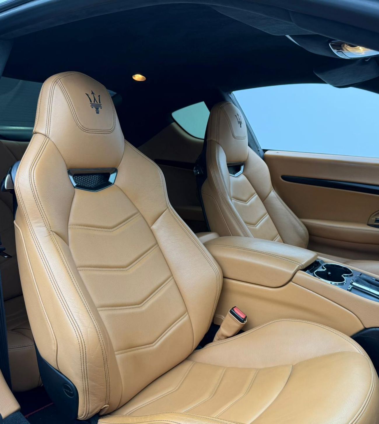 مازيراتي جران توريزمو 2015 Maserati GranTurismo Sport, Service History, Excellent Condition, GCC