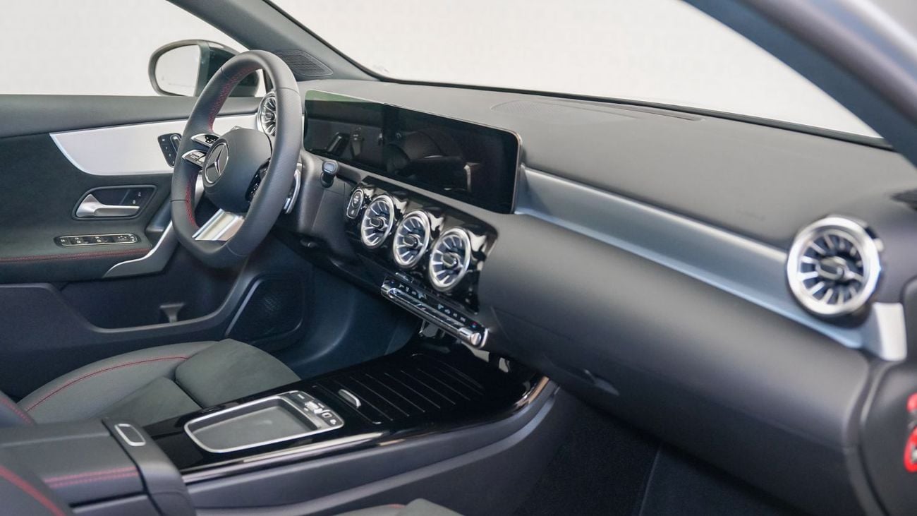 Mercedes Benz A200