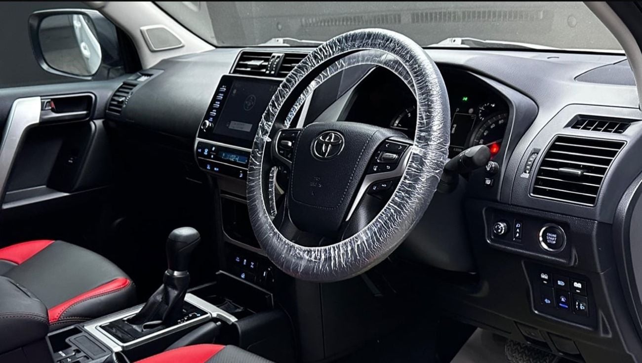 Toyota Prado Toyota prado 2022 model v4 diesel full options