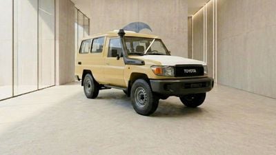 تويوتا لاند كروزر 70 LC 78 HARDTOP 4.0L MT