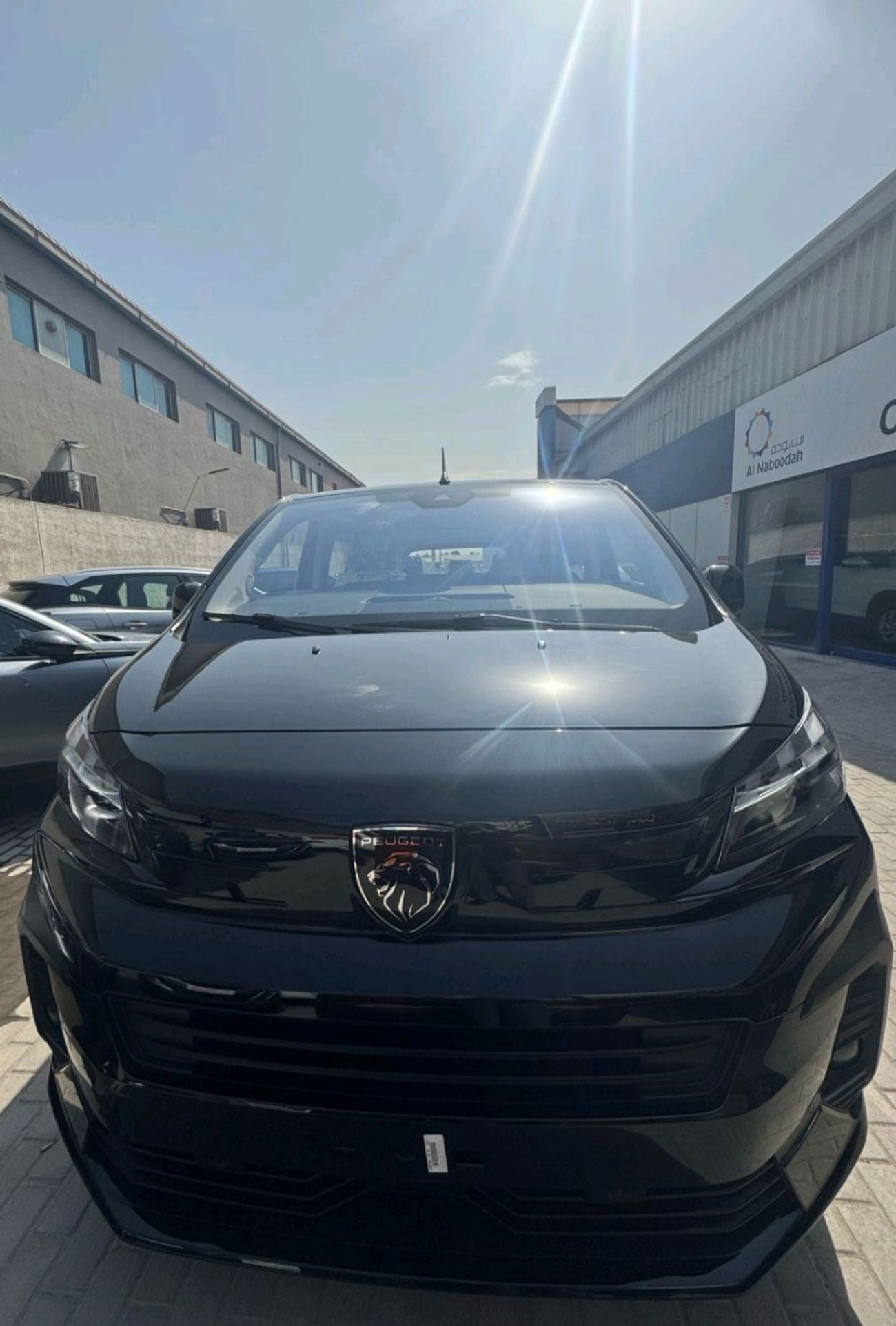 بيجو ترافلر VIP L3