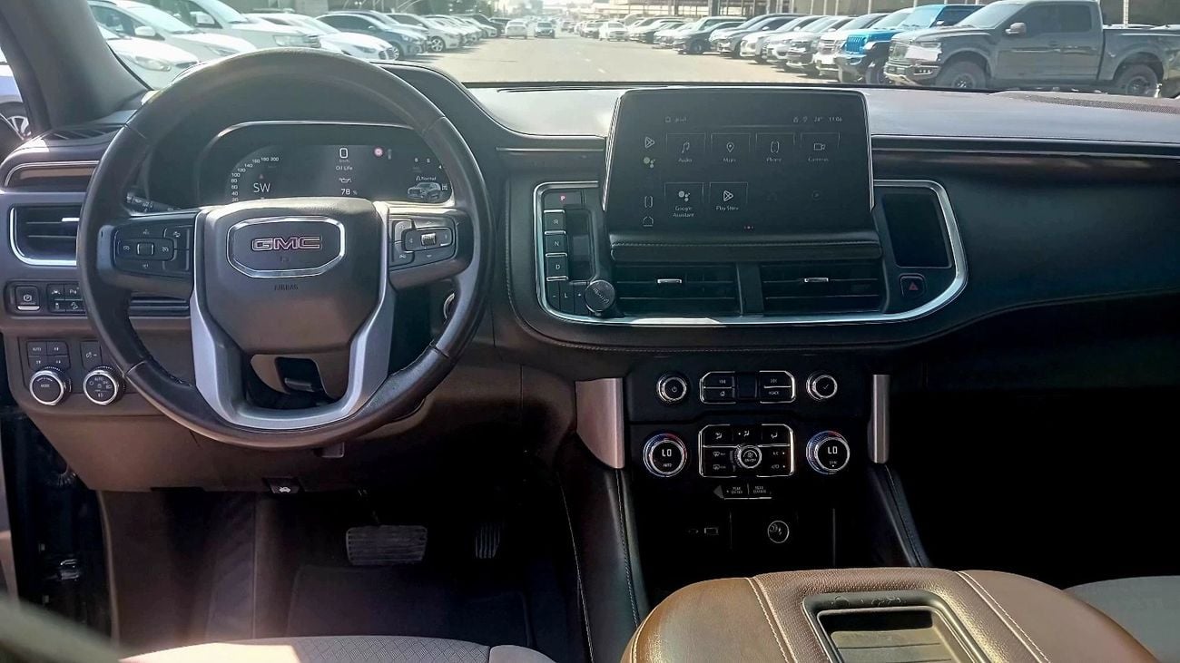 جي أم سي يوكون SLE 5.3L 4WD (8 Seater)