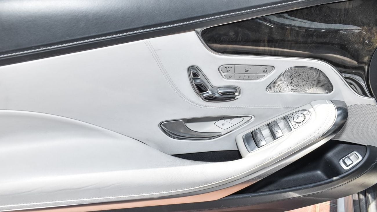 Mercedes-Benz S 500 Coupe 4 Matic