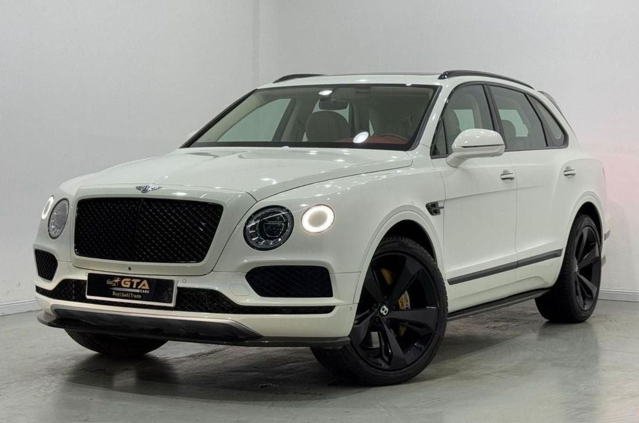 Bentley Bentayga V8 2019 Bentley Bentayga V8, Warranty, Carbon Fiber Package, Full Options, Low Kms