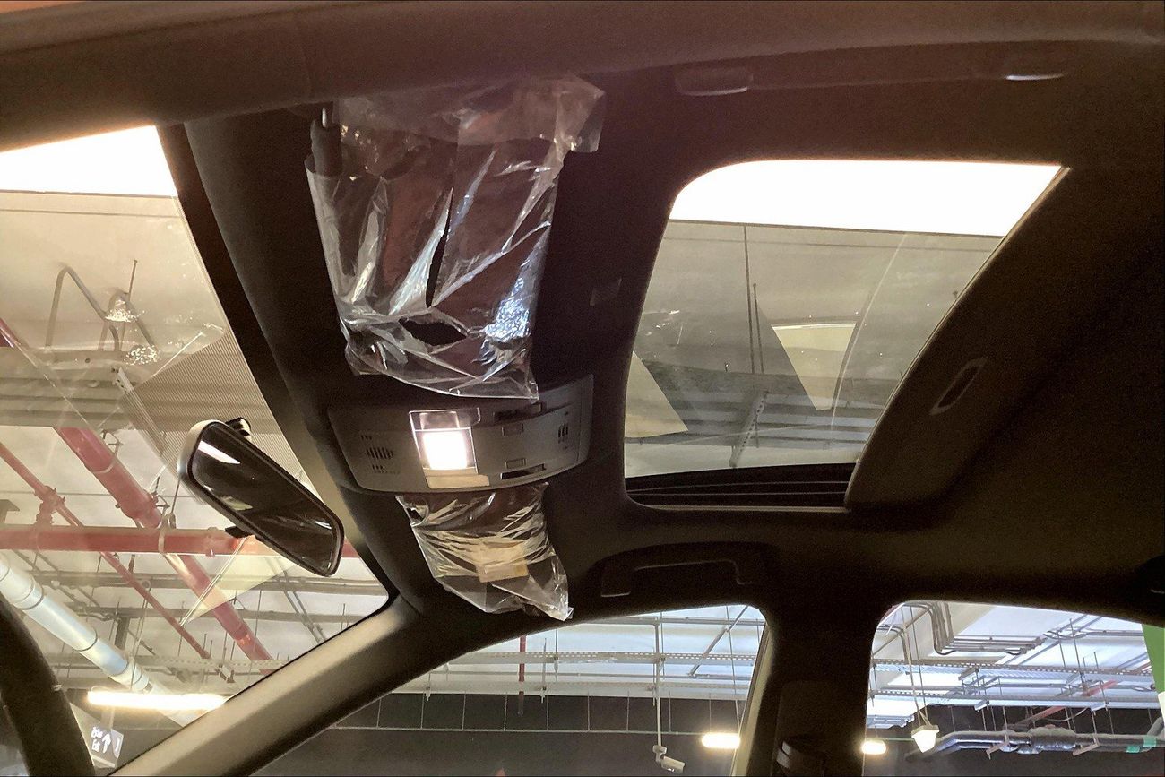 Lexus IS300 Premier | Guaranteed Warranty | 0 Down Payment