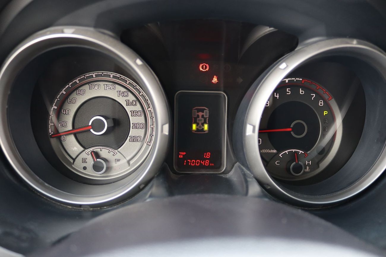 ميتسوبيشي باجيرو GLS 3.5L (186 HP) (7 Seater)