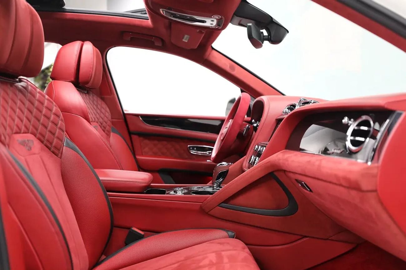 Bentley Bentayga Speed ! Perfect Condition | Service Contract + 3 Years Warranty | 100% Finance W12 Ref#C038111