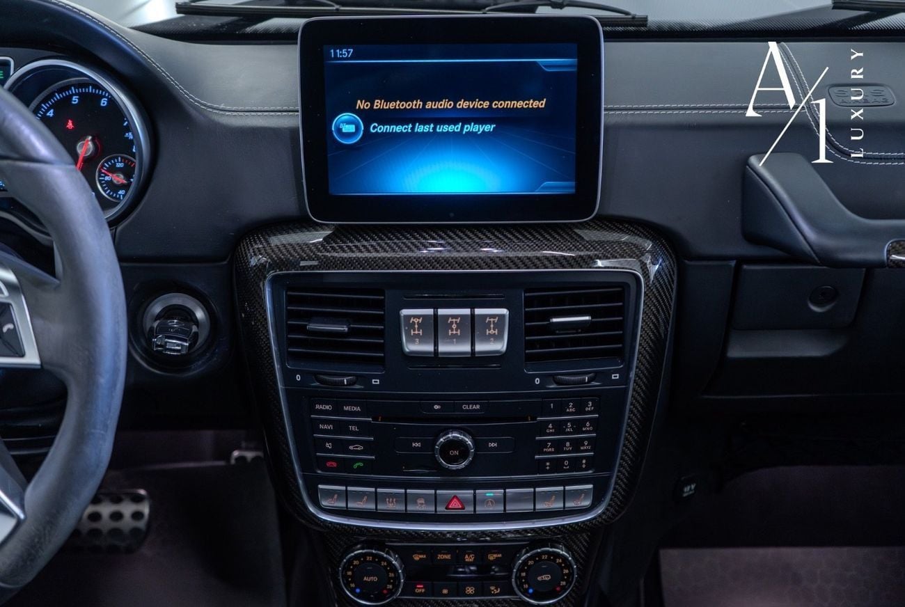 Mercedes-Benz G 500 4X4 2017 Mercedes G500 4x4, Full Service History, Excellent Condition, Carbon Fibre Accents, GCC Spec