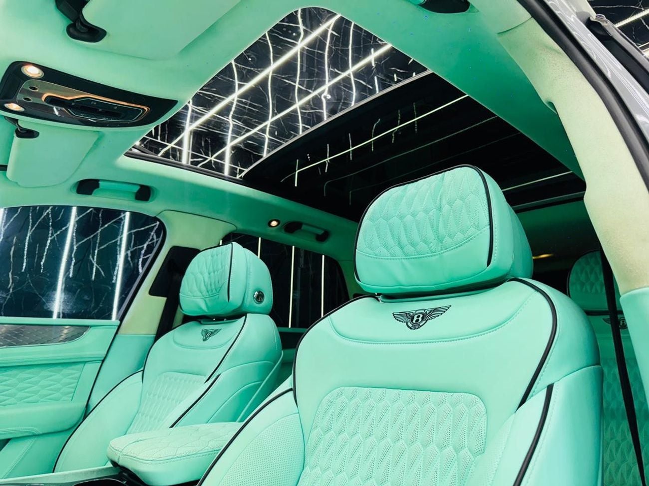 Bentley Bentayga FIRST EDITION