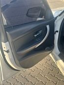 بي أم دبليو 318i