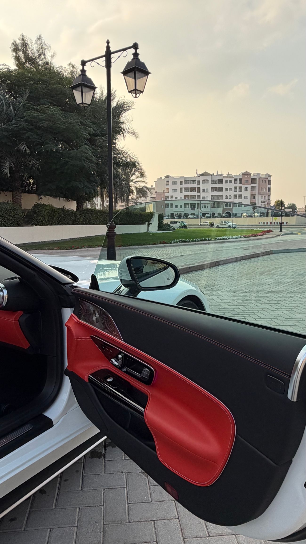 مرسيدس بنز SL 43 AMG