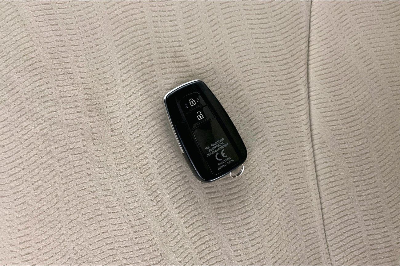 تويوتا برادو EXR | شامل الضمان | 0 ﺪﻔﻋﺓ ﺃﻮﻟﻯ