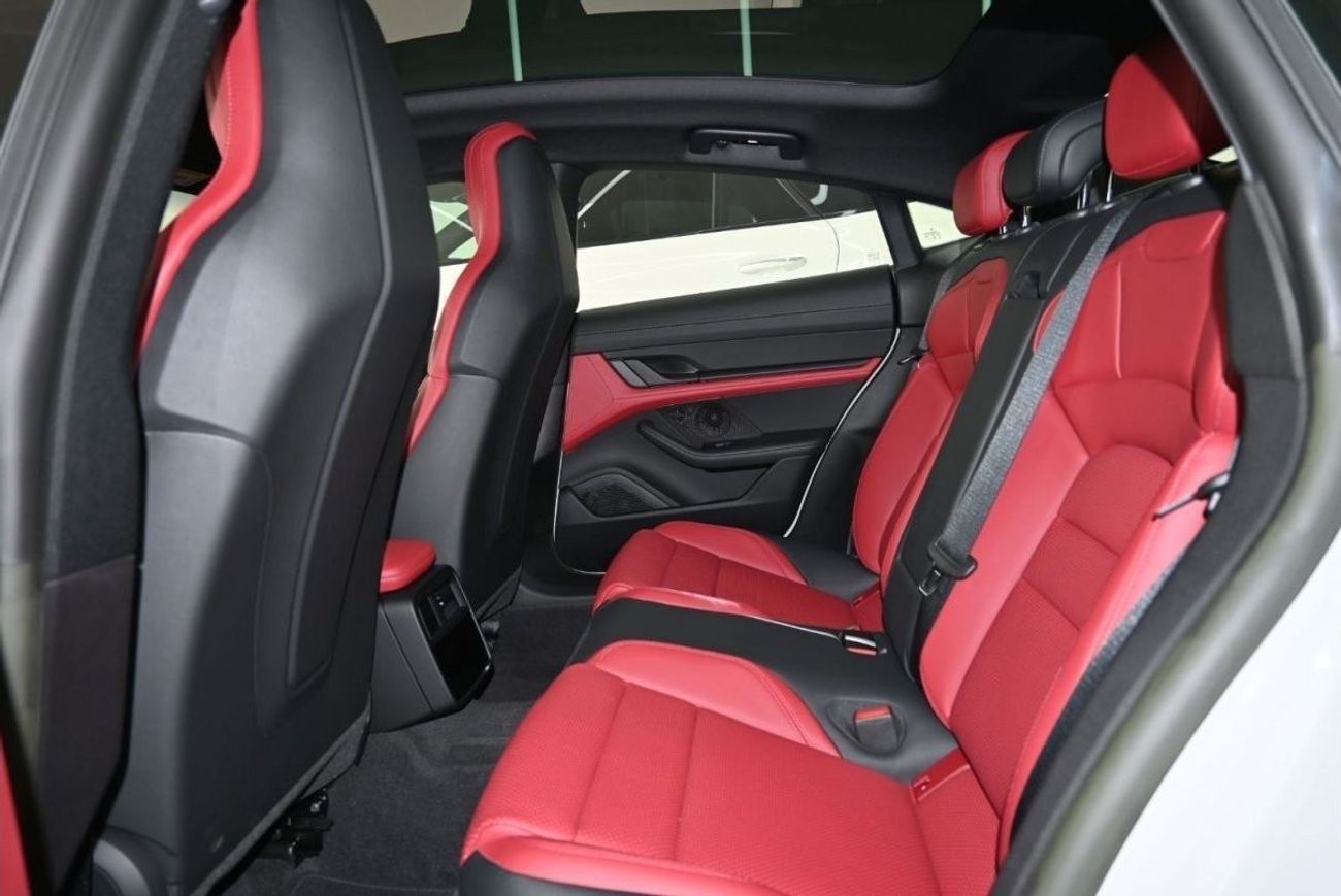 Porsche Taycan Porsche Taycan Electric Model 2023, GCC, Dealer Warranty