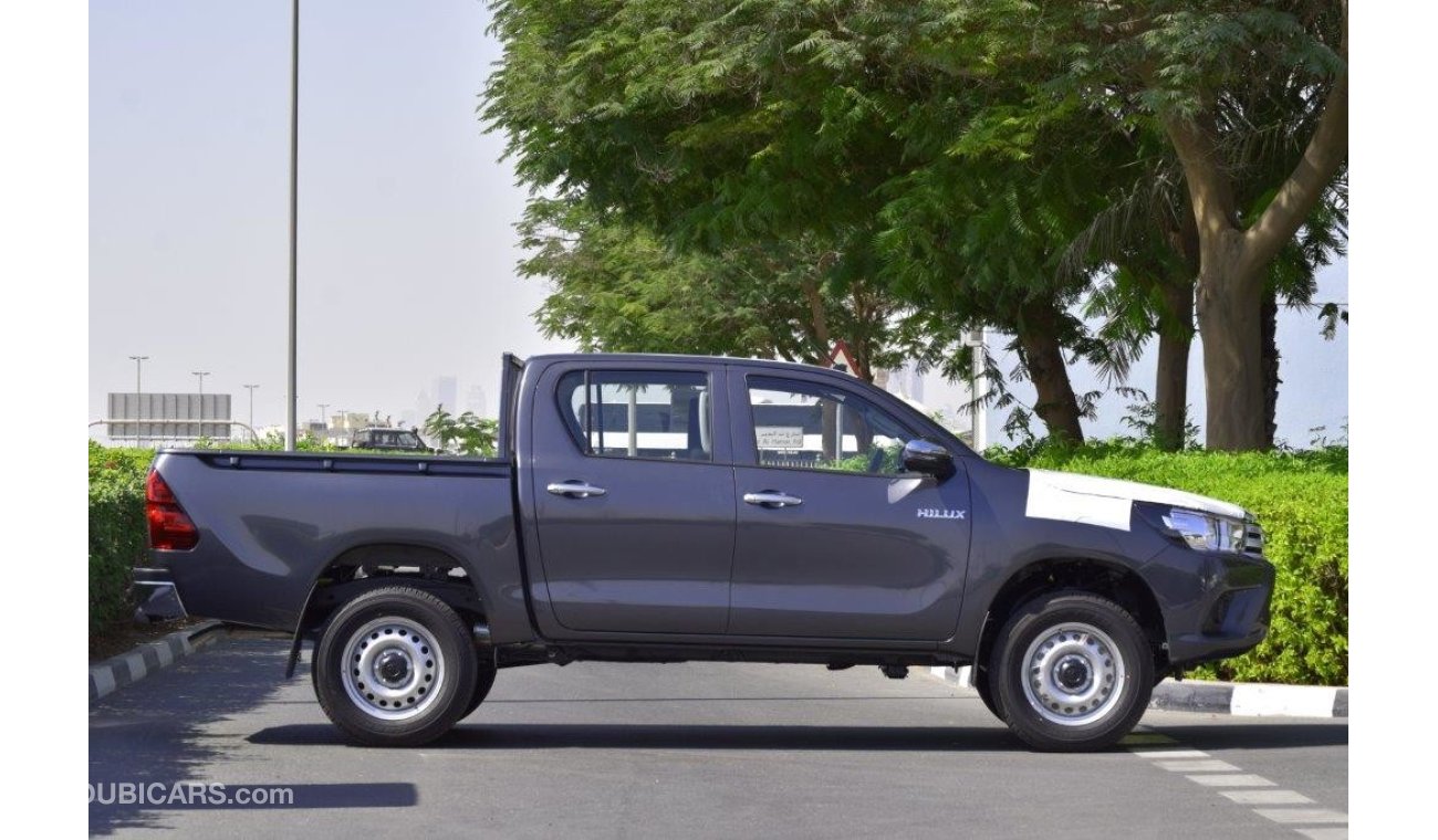 Toyota Hilux 2.4L MT