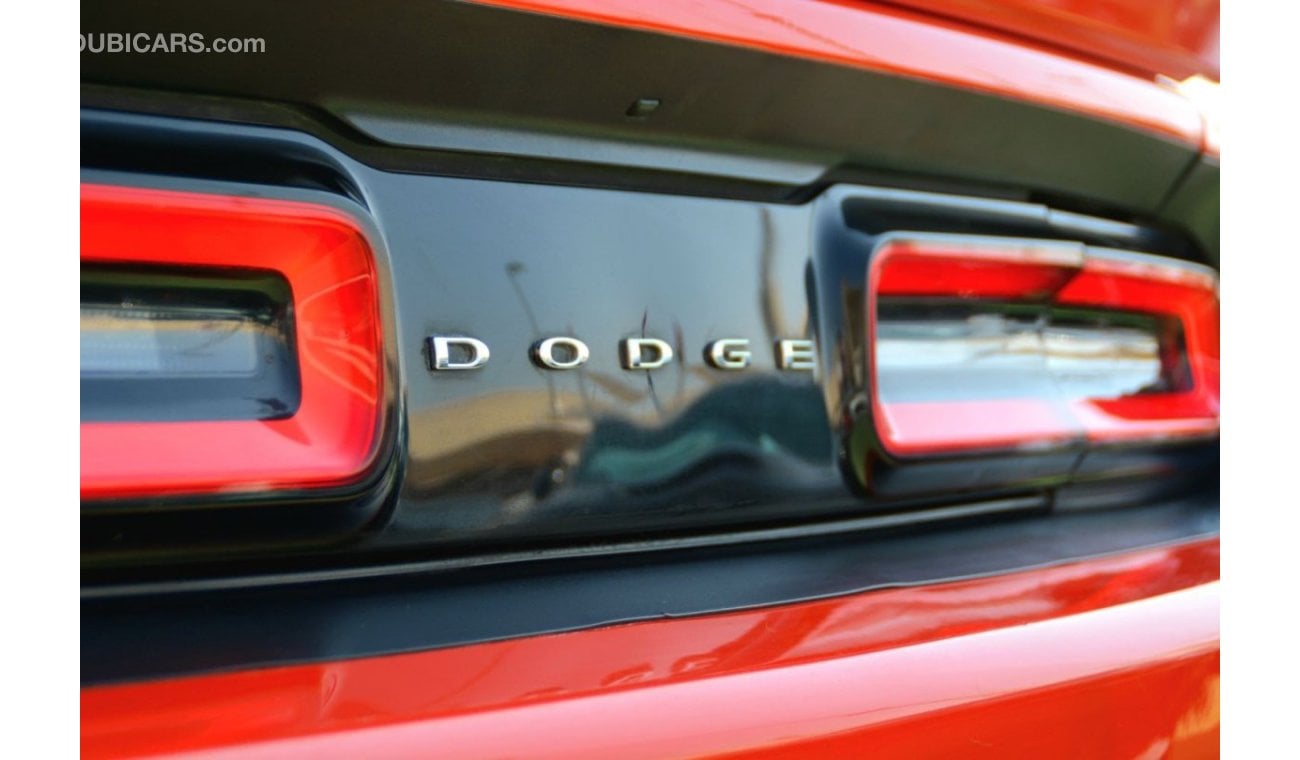 Dodge Challenger R/T Plus