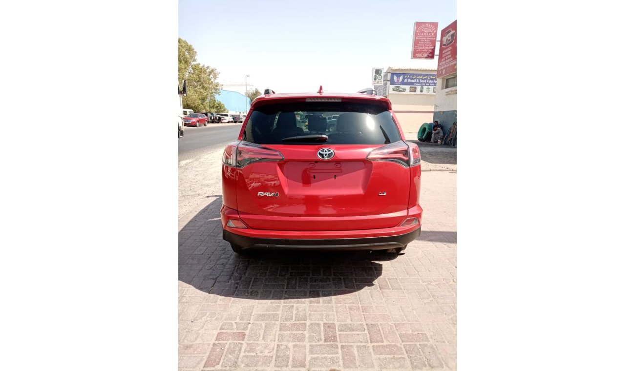 تويوتا راف ٤ TOYOTA RAV4 LE 2014 RED