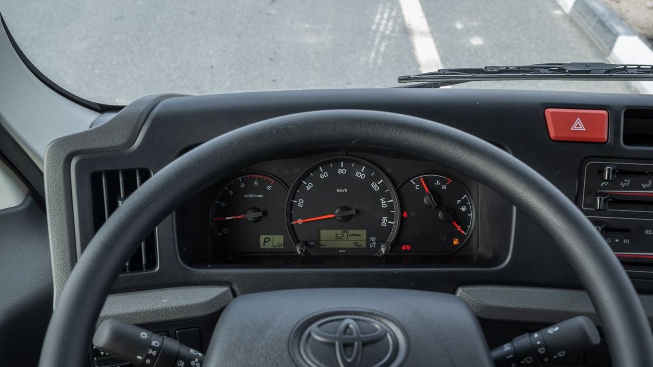 Toyota Coaster TOYOTA COASTER 2.8 DSL MANUAL 22SEATS -2026YM