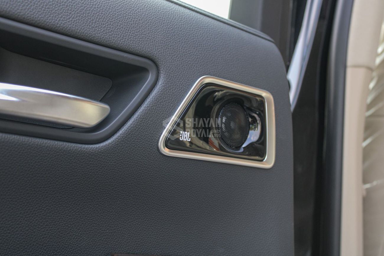 تويوتا لاند كروزر LHD LC300 4.0L PETROL V6 VX FULL OPTION WITH RADAR | SOFT DOOR CLOSING AT 7-SEATS 2026MY