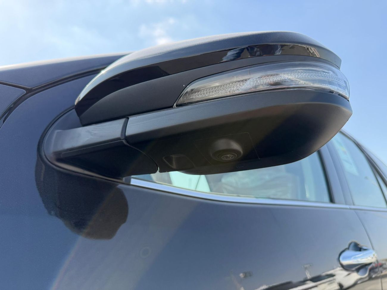 تويوتا فورتونر 4.0L VXR V6 PETROL AUTOMATIC TRANSMISSION