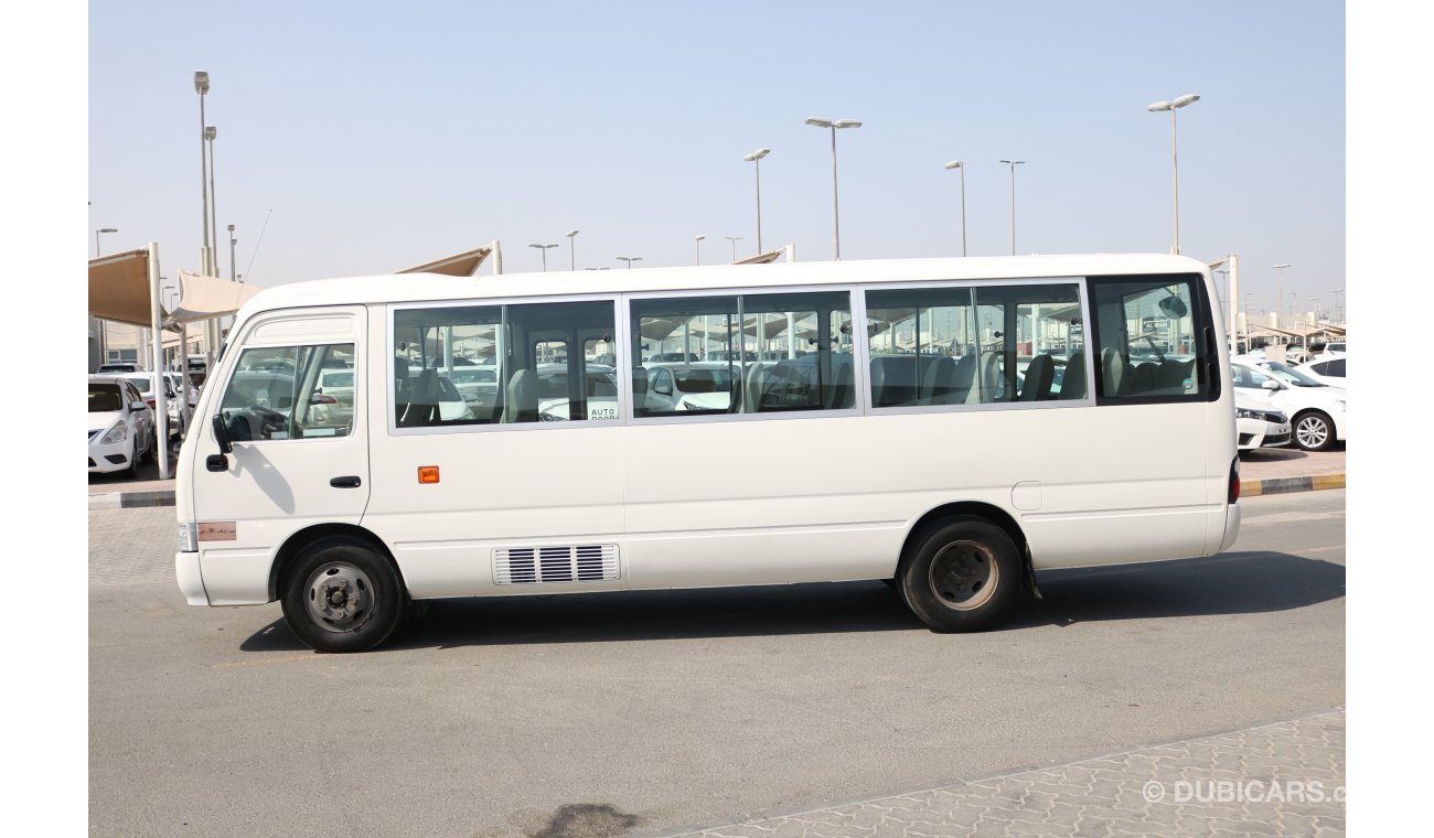 Toyota Coaster DIESEL 30 SEATER BUS WITH GCC SPECS