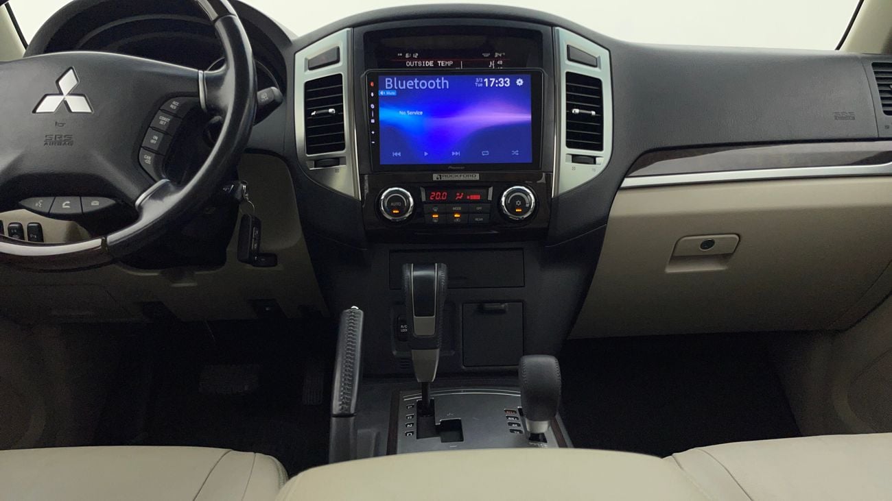 ميتسوبيشي باجيرو 2020 GLS HIGHLINE | AED 1067/Month | 0 DP | 30 Day Return | Warranty | Service History