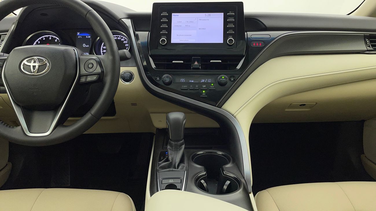 Toyota Camry SE 2.5 | Zero Down Payment | Home Test Drive