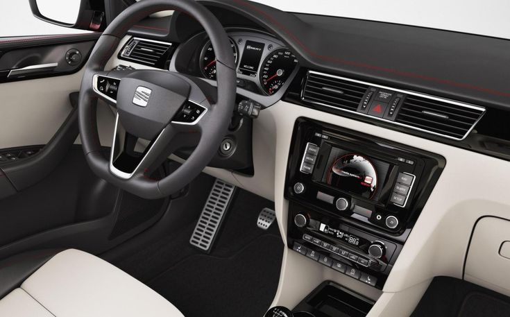 سيات توليدو interior - Cockpit